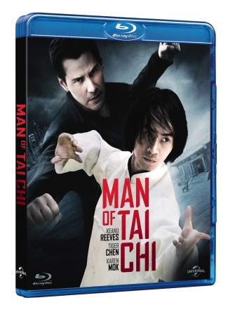 Locandina italiana DVD e BLU RAY Man of Tai Chi 